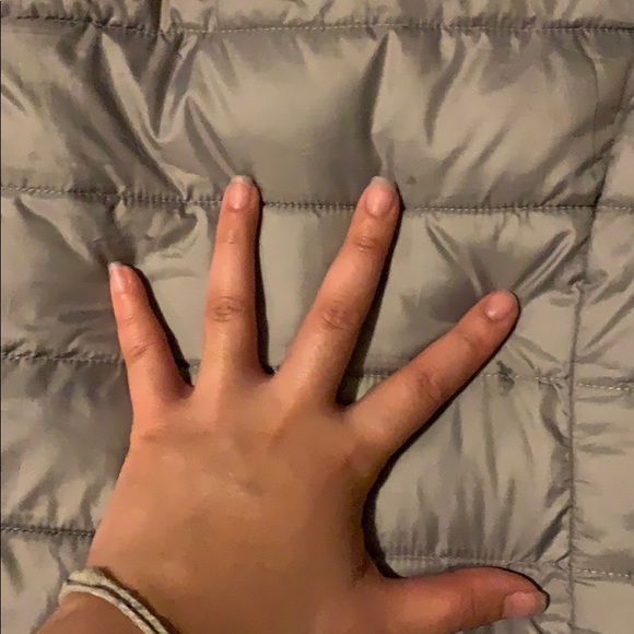 ⚡️ SOLD ⚡️Packable Kenneth Cole puffer jacket - Picture 3 of 3